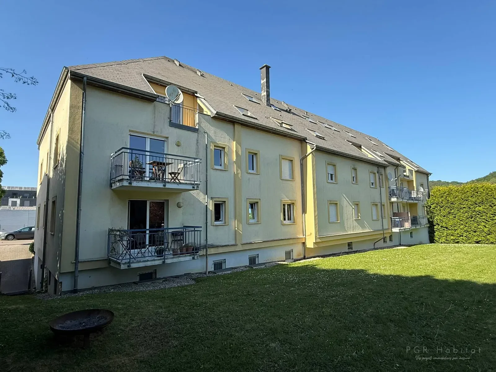 Rénovation des façades d’une résidence à Luxembourg — Luxembourg : vue 3 du chantier